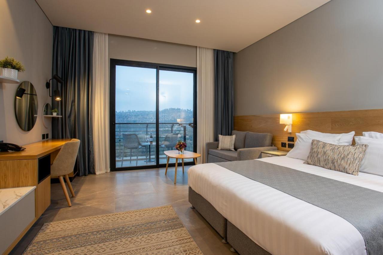Logos Hotel In Яд-Ашмона Экстерьер фото
